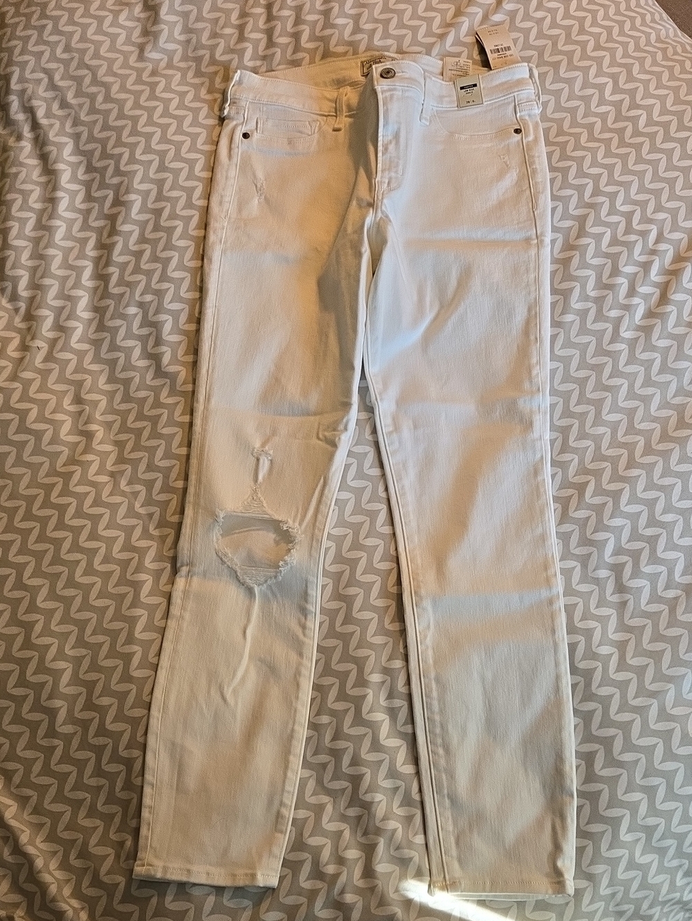 Abercrombie & Fitch White Skinny Jeans 6 Long